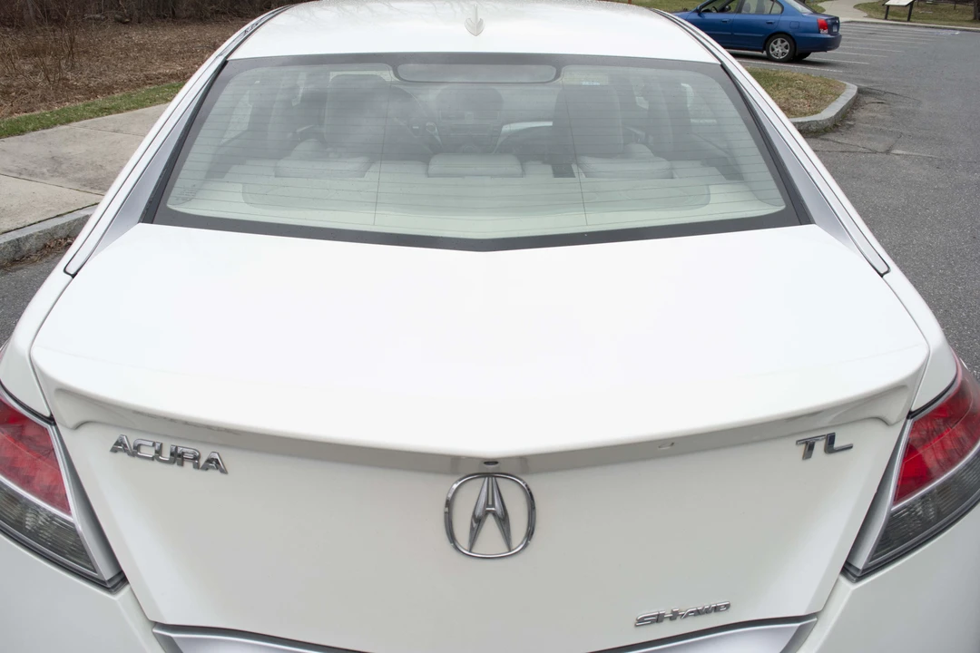 2010 Acura TL 4th Gen - Image 26 of 31