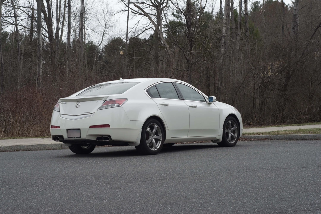 2010 Acura TL 4th Gen - Image 13 of 31
