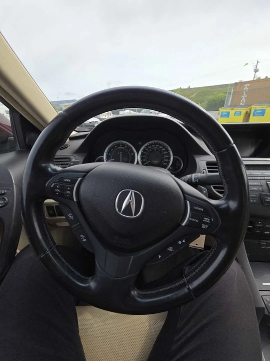 2010 Acura TSX 2nd Gen - Image 13 of 15