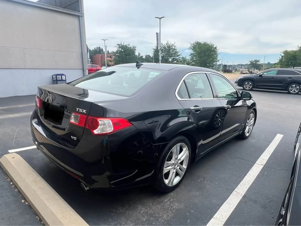 2010 Acura TSX 2nd Gen - Image 4 of 17