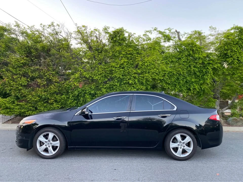 2010 Acura TSX 2nd Gen - Image 2 of 10