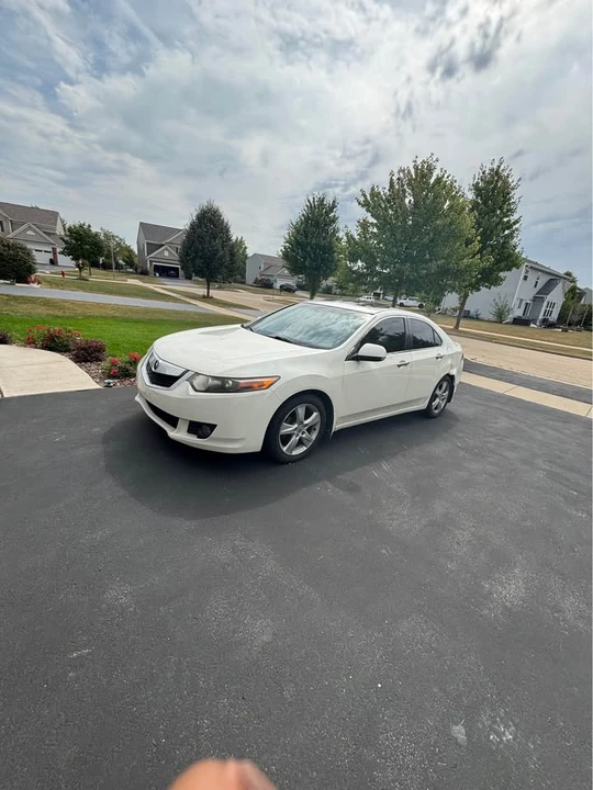 2010 Acura TSX 2nd Gen - Image 2 of 7