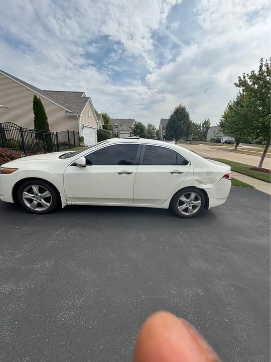 2010 Acura TSX 2nd Gen - Image 5 of 7