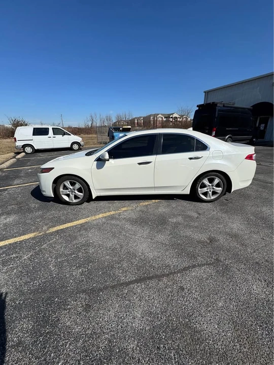 2010 Acura TSX 2nd Gen - Image 13 of 19