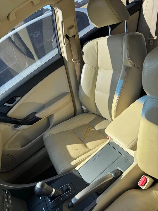 2010 Acura TSX 2nd Gen - Image 19 of 19