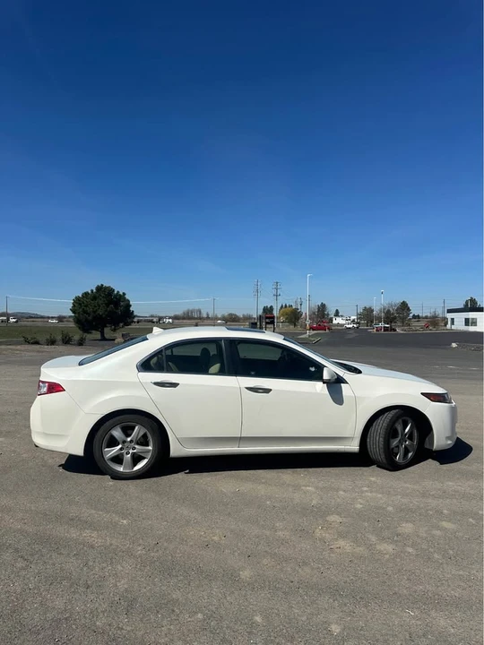 2010 Acura TSX 2nd Gen - Image 7 of 15