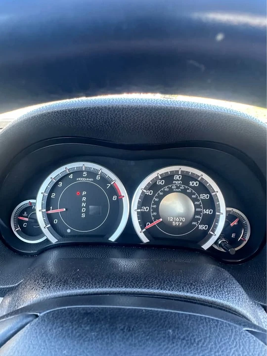 2010 Acura TSX 2nd Gen - Image 14 of 15
