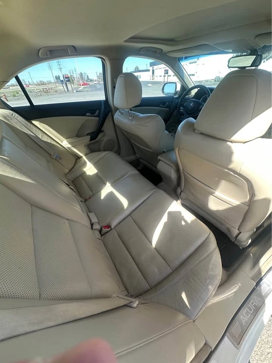 2010 Acura TSX 2nd Gen - Image 11 of 15