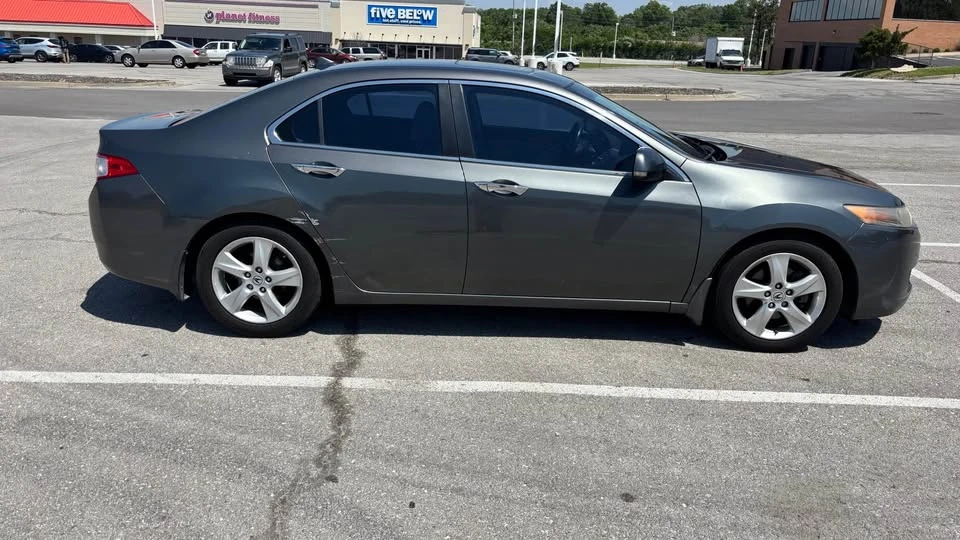 2010 Acura TSX 2nd Gen - Image 4 of 11