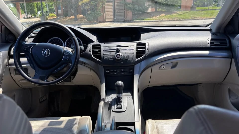 2010 Acura TSX 2nd Gen - Image 8 of 11