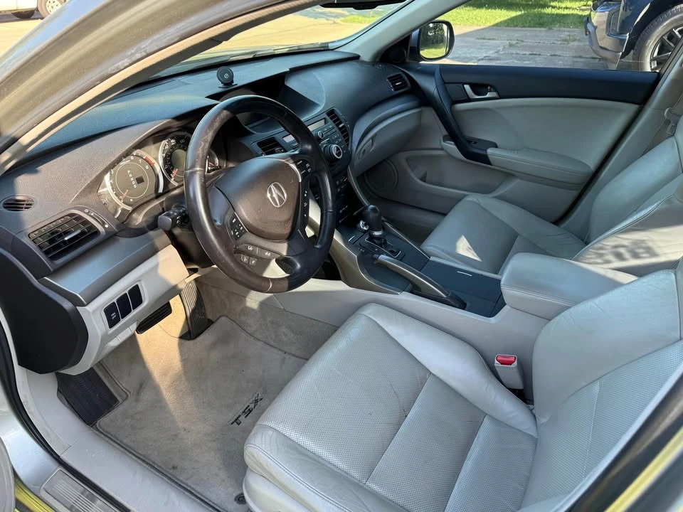 2010 Acura TSX 2nd Gen - Image 4 of 4