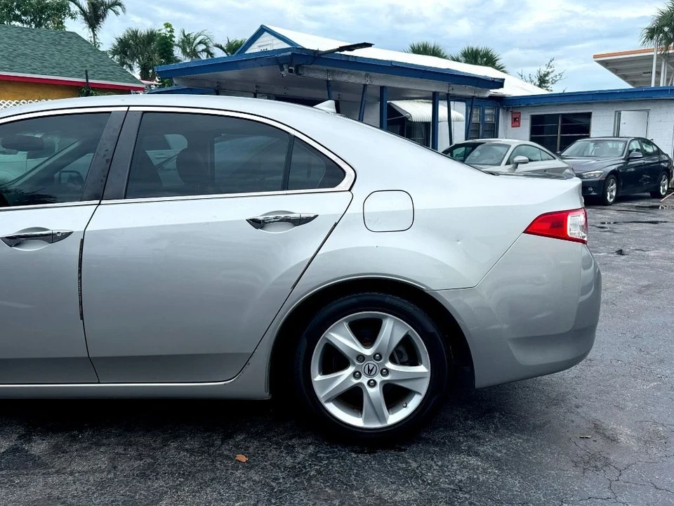 2010 Acura TSX 2nd Gen - Image 14 of 21