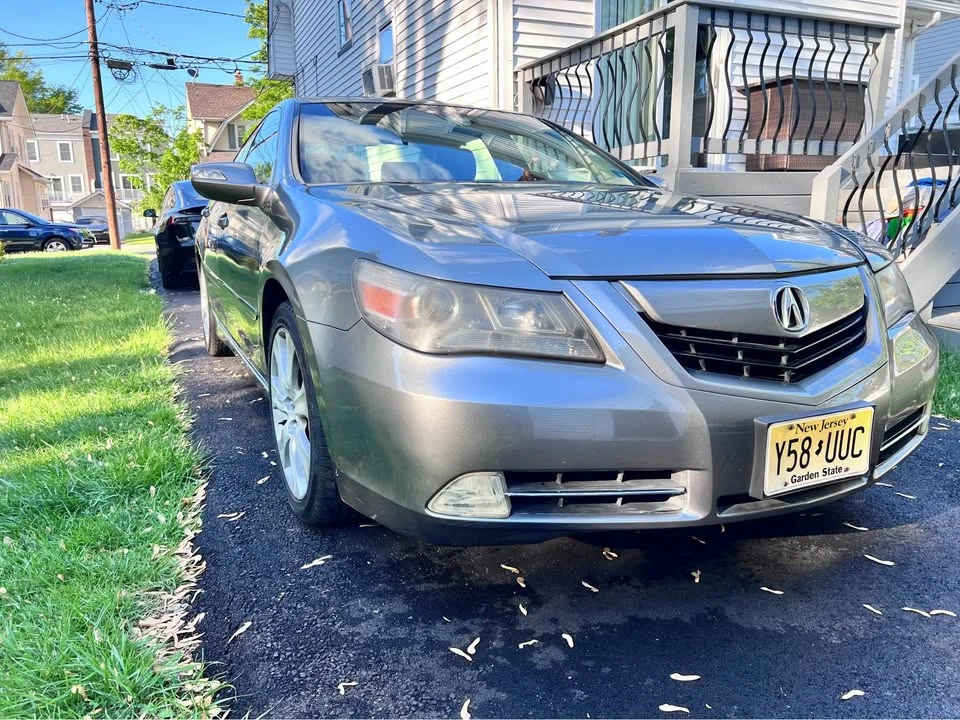 2010 Acura RL 2nd Gen - Image 3 of 9