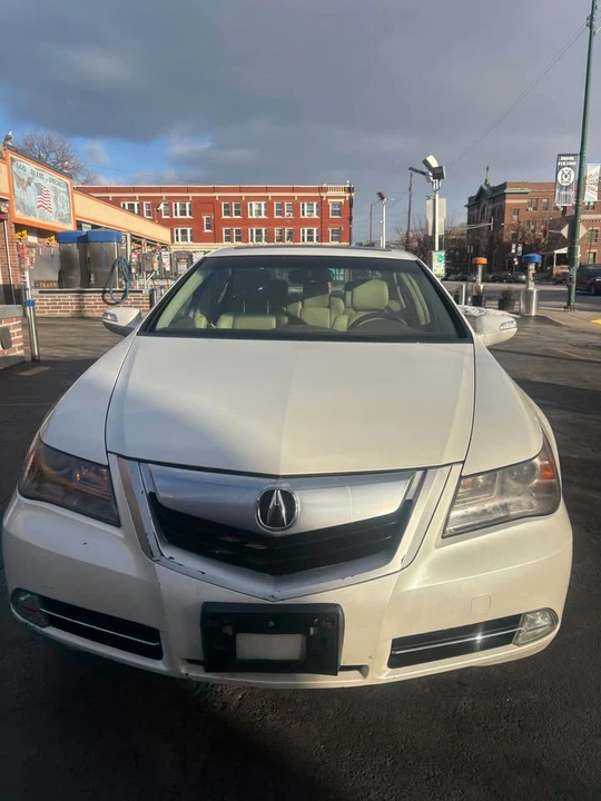 2010 Acura RL 2nd Gen - Image 13 of 13