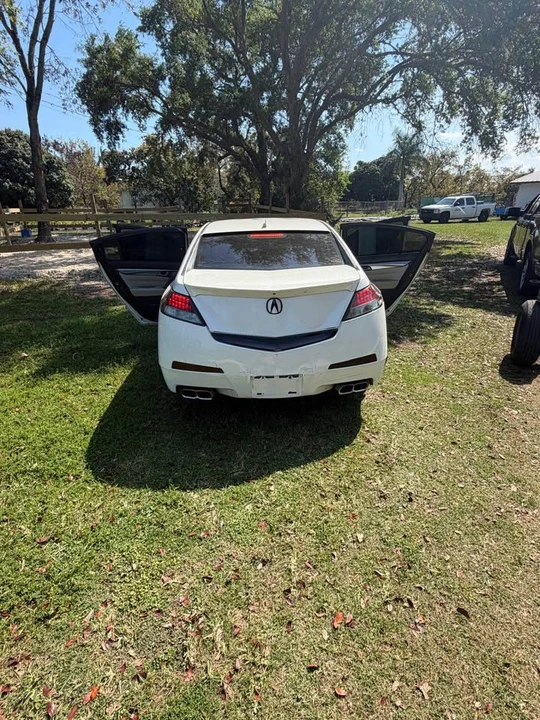 2010 Acura RLX - Image 4 of 6