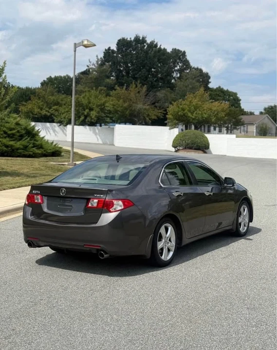 2010 Acura TSX 2nd Gen - Image 5 of 11