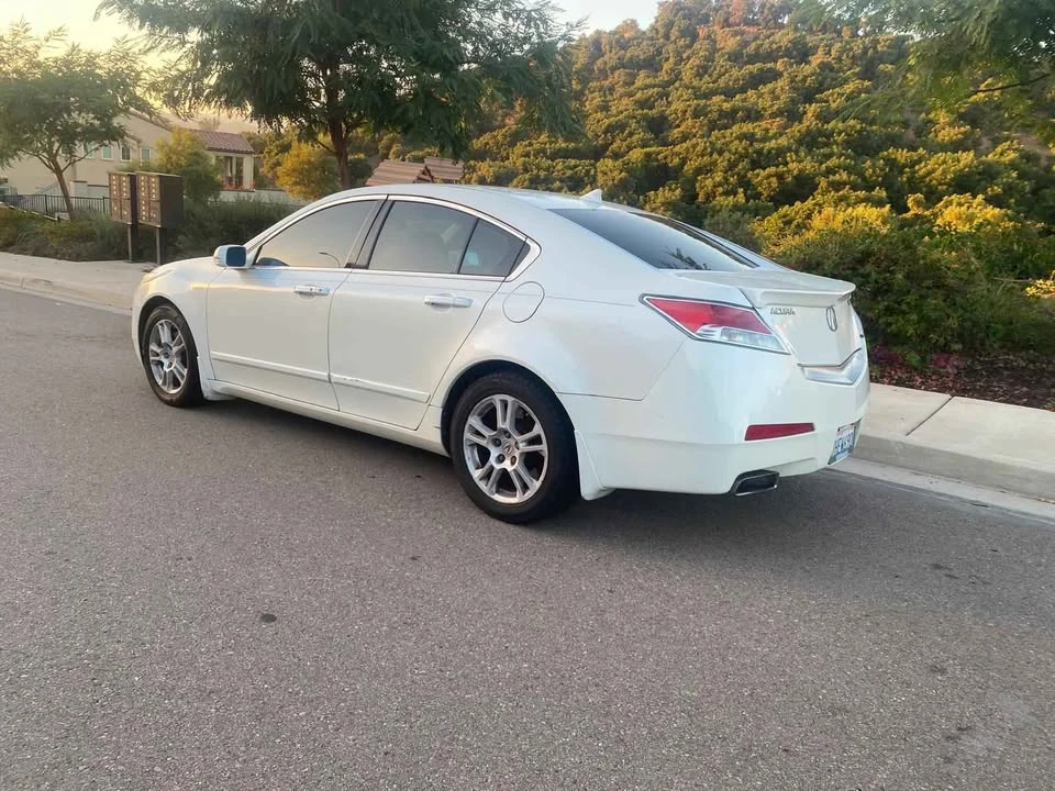 2010 Acura TL 4th Gen - Image 2 of 8