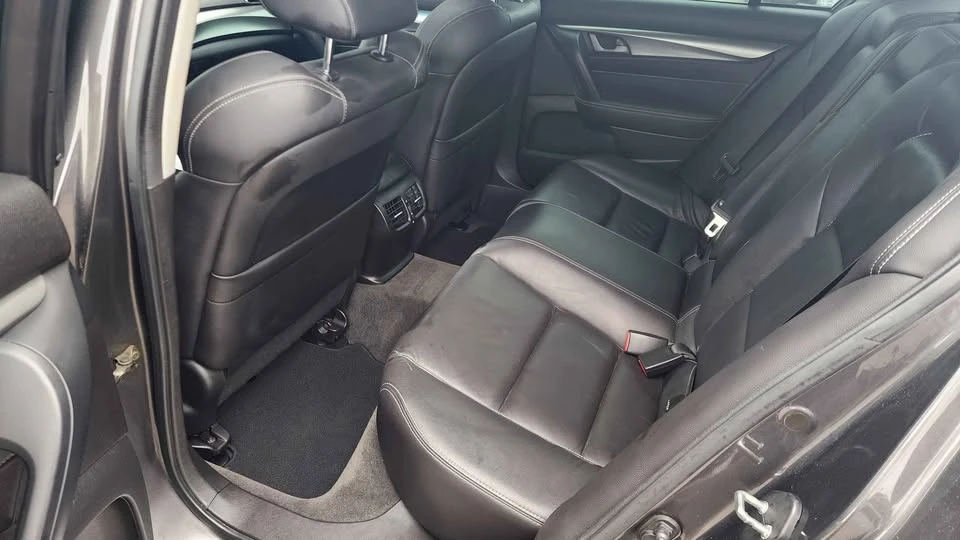 2010 Acura TL 4th Gen - Image 16 of 20