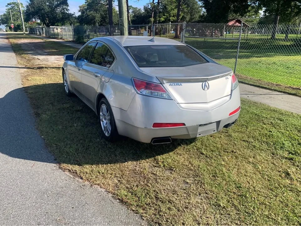 2010 Acura TL 4th Gen - Image 2 of 9