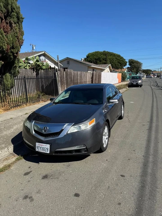 2010 Acura TL 4th Gen - Image 4 of 5