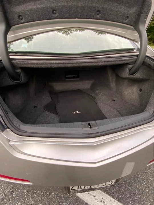 2010 Acura TL 4th Gen - Image 9 of 12