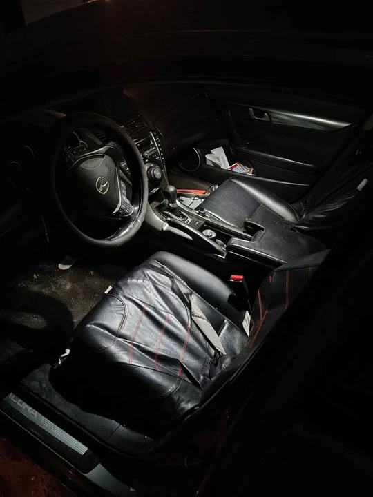 2010 Acura TL 4th Gen - Image 4 of 4