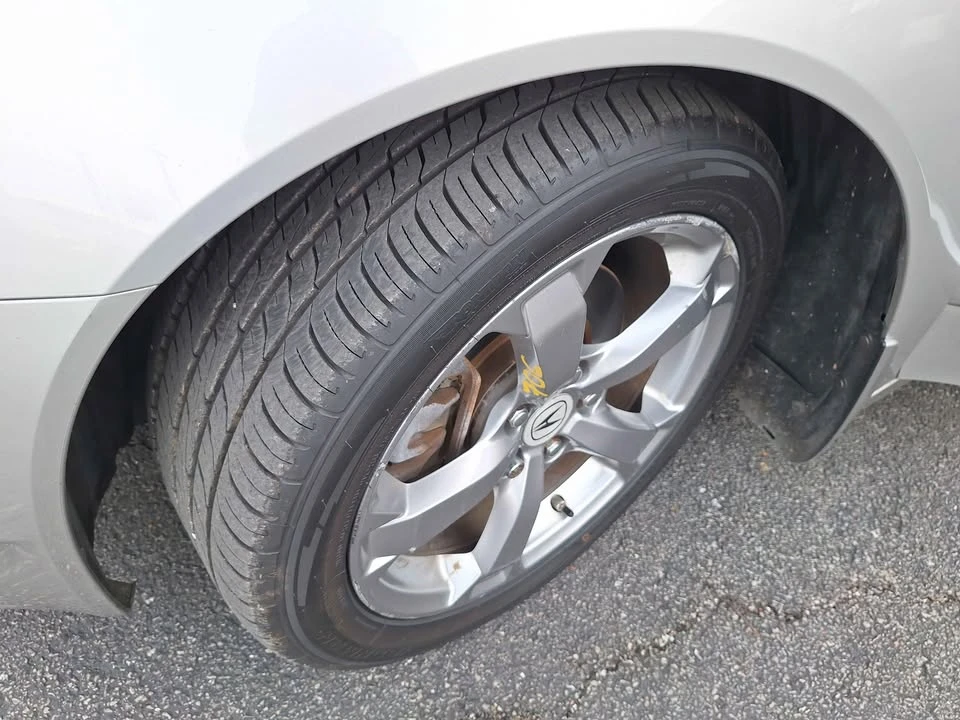 2010 Acura TL 4th Gen - Image 6 of 16