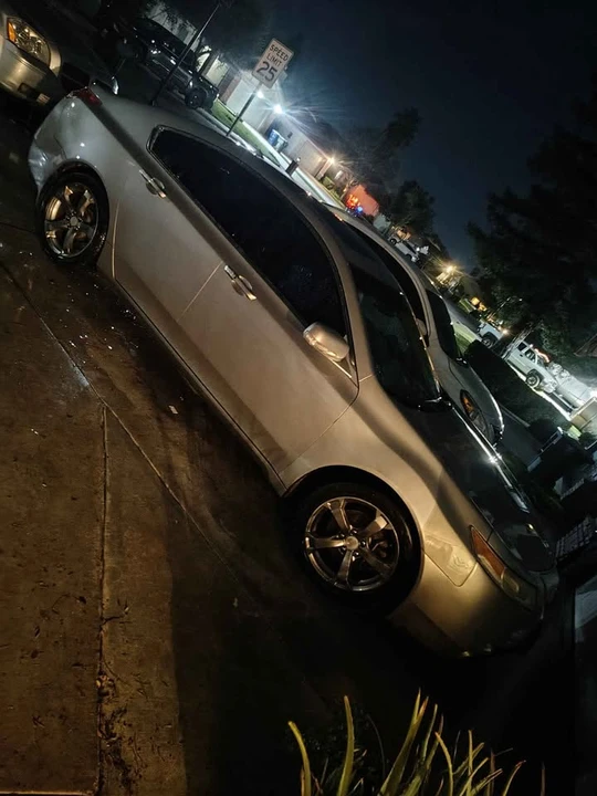 2010 Acura TL 4th Gen - Image 2 of 4