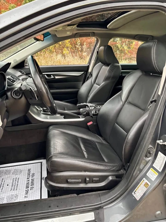 2010 Acura TL 4th Gen - Image 8 of 14