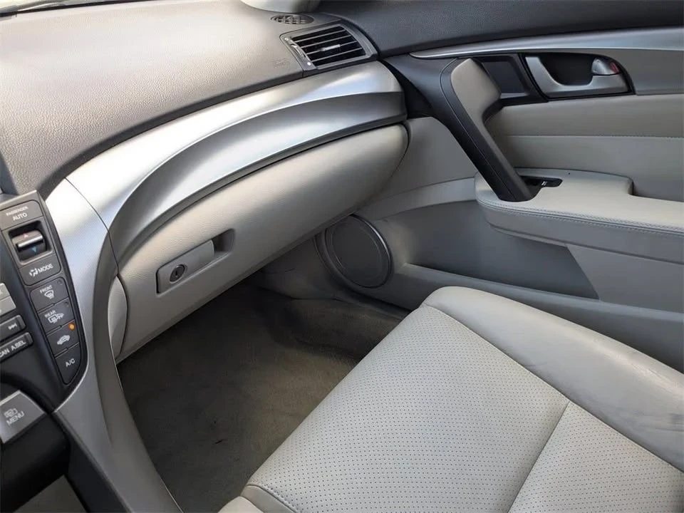 2010 Acura TL 4th Gen - Image 15 of 19