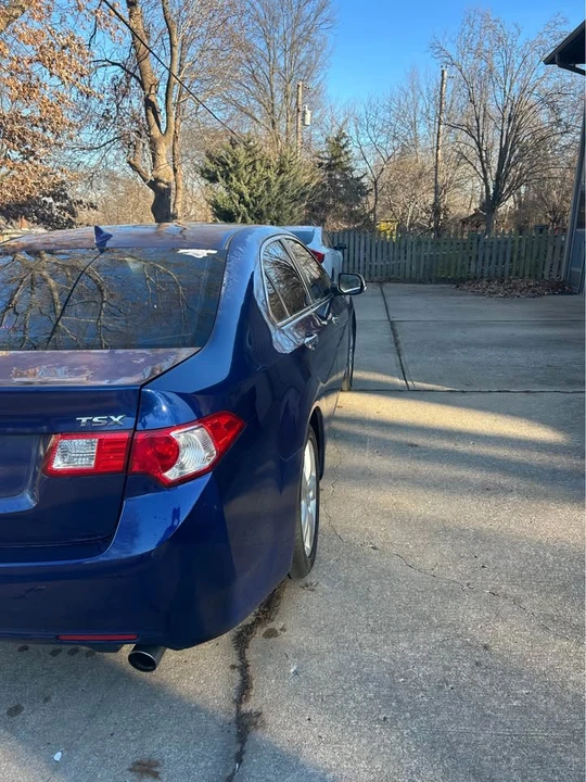 2010 Acura TSX 2nd Gen - Image 2 of 11