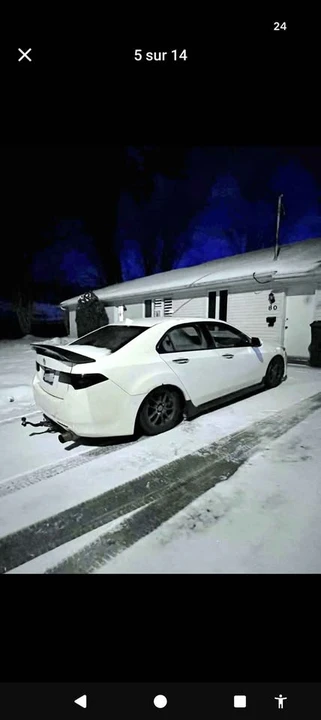 2010 Acura TSX 2nd Gen - Image 5 of 17