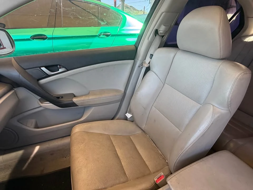 2010 Acura TSX 2nd Gen - Image 13 of 15