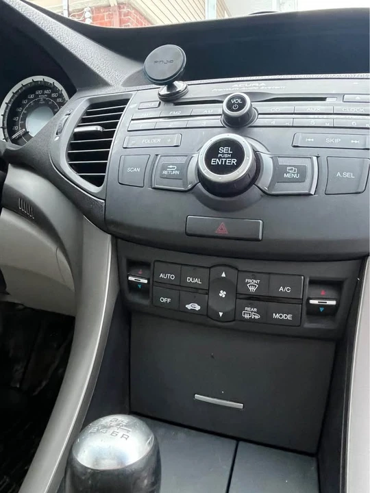 2010 Acura TSX 2nd Gen - Image 6 of 6