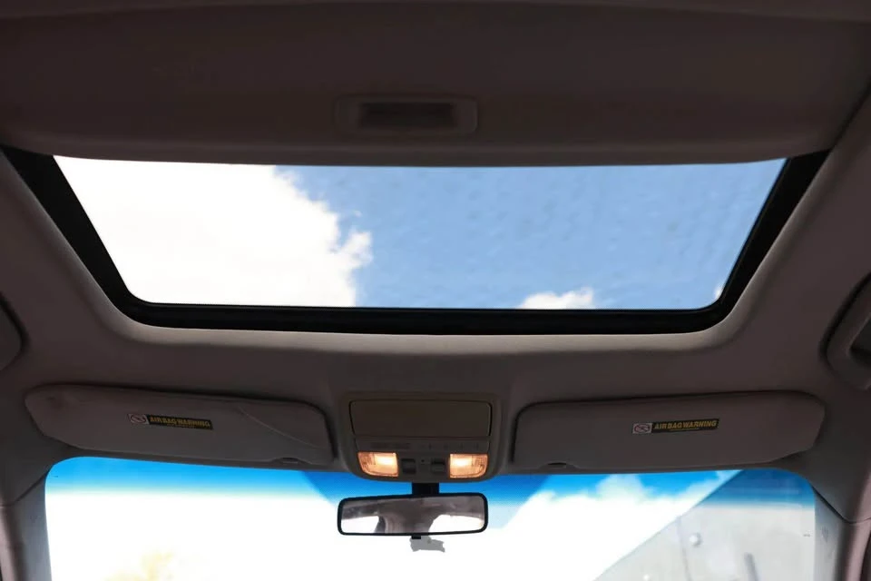 2010 Acura TSX 2nd Gen - Image 12 of 14