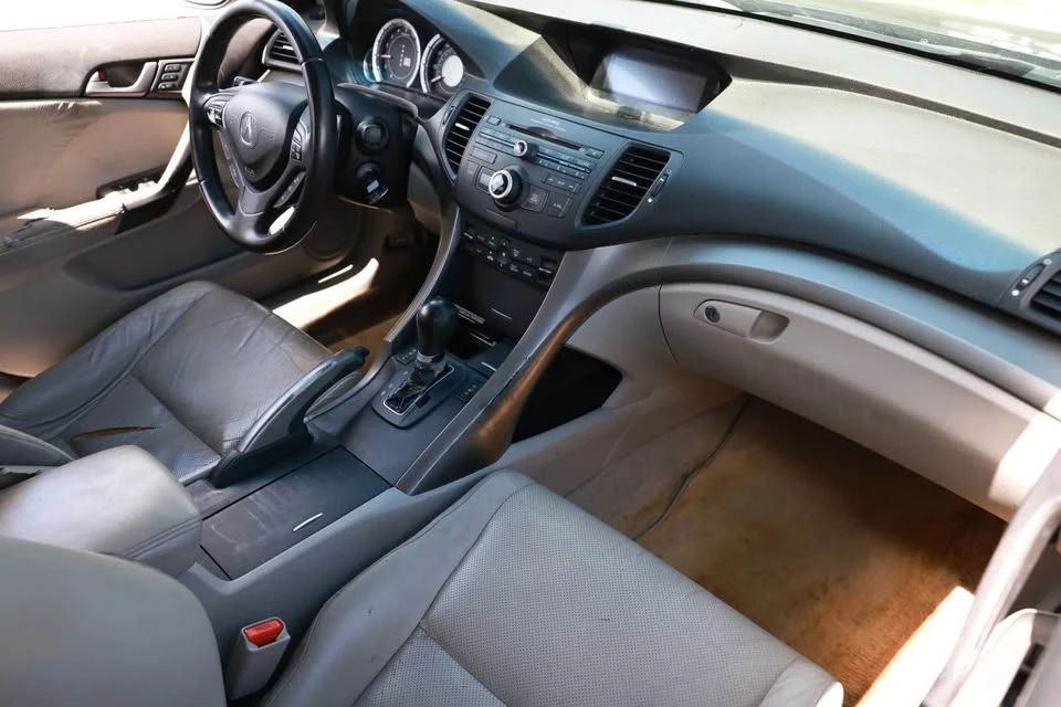 2010 Acura TSX 2nd Gen - Image 9 of 14