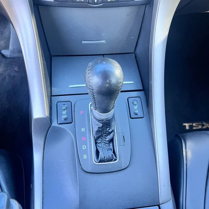 2010 Acura TSX 2nd Gen - Image 13 of 20