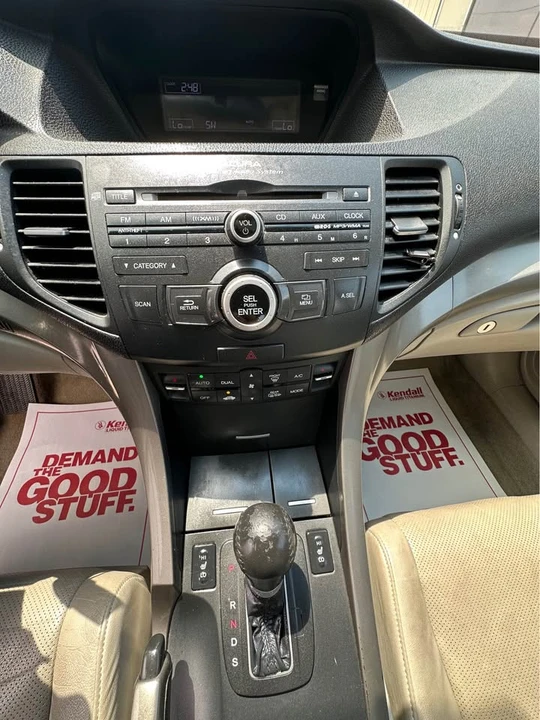 2010 Acura TSX 2nd Gen - Image 16 of 18