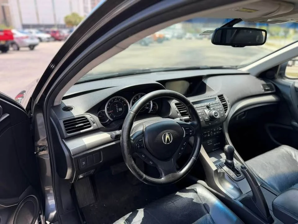 2010 Acura TSX 2nd Gen - Image 13 of 15