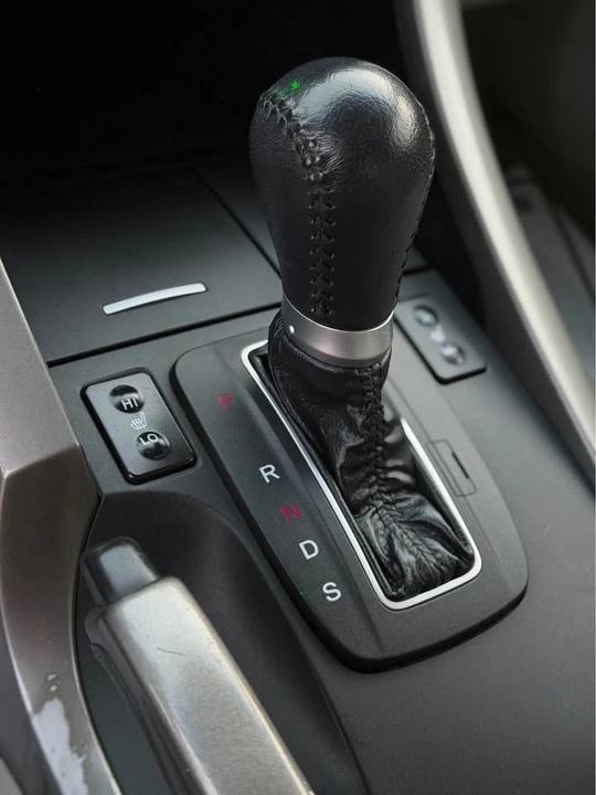 2010 Acura TSX 2nd Gen - Image 18 of 19