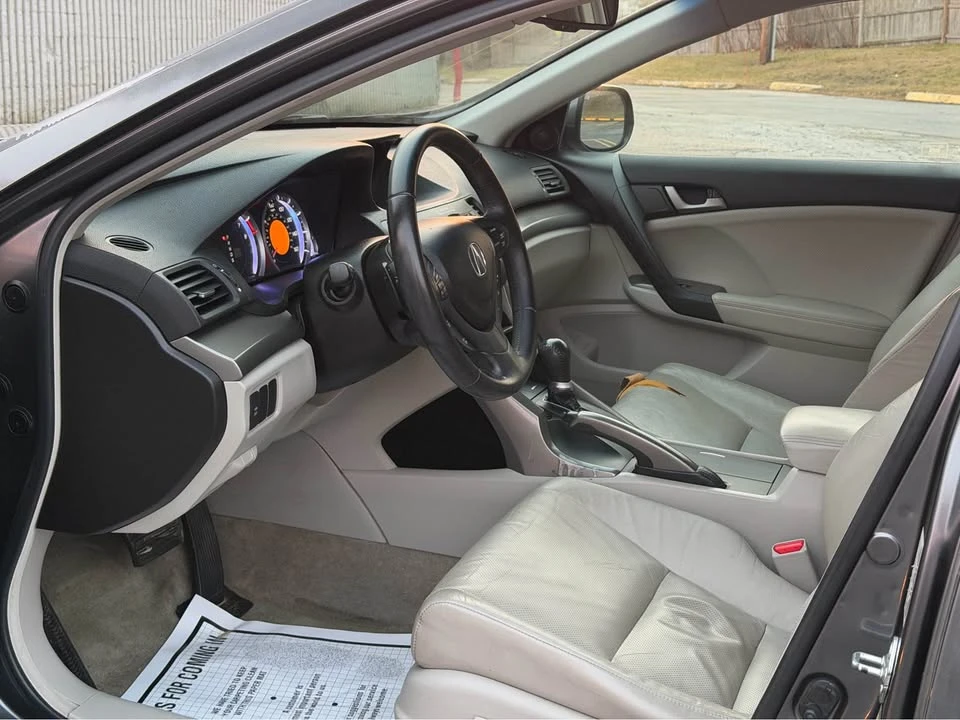2010 Acura TSX 2nd Gen - Image 15 of 19