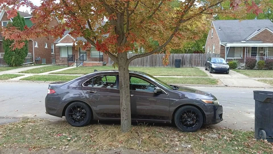 2010 Acura TSX 2nd Gen - Image 4 of 7