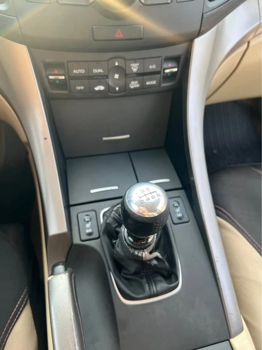 2010 Acura TSX 2nd Gen - Image 7 of 7