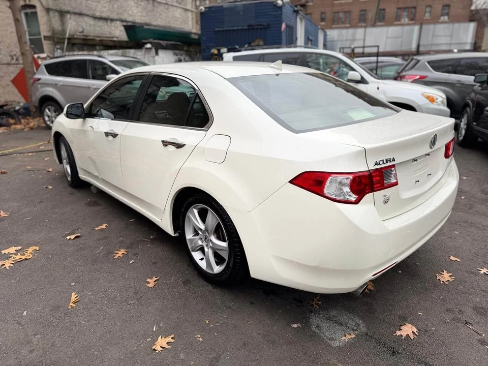 2010 Acura TSX 2nd Gen - Image 4 of 12