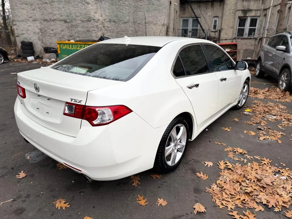 2010 Acura TSX 2nd Gen - Image 5 of 12