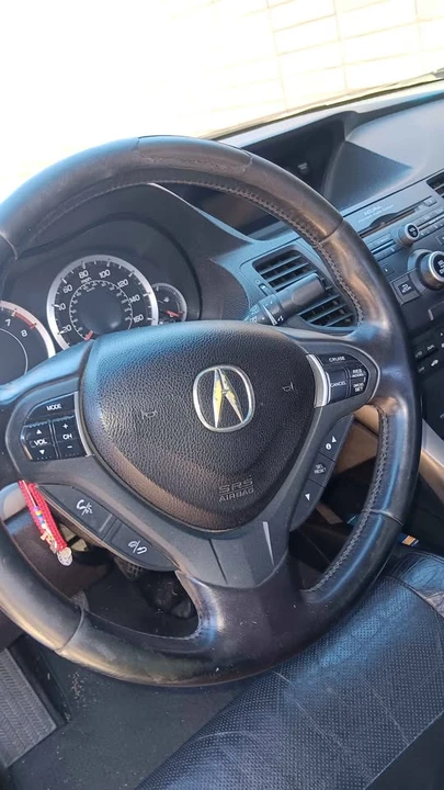 2010 Acura TSX 2nd Gen - Image 6 of 11