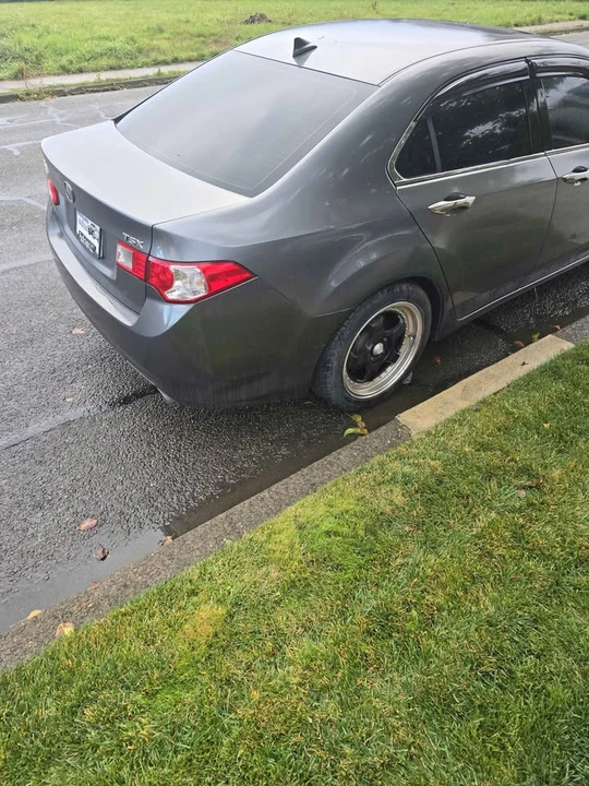 2010 Acura TSX 2nd Gen - Image 4 of 12