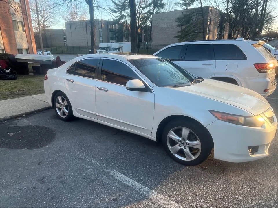 2010 Acura TSX 2nd Gen - Image 4 of 5