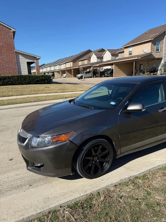 2010 Acura TSX 2nd Gen - Image 2 of 17