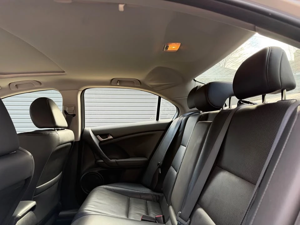 2010 Acura TSX 2nd Gen - Image 9 of 11
